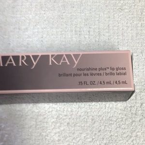 Mary Kay nourishing plus lip gloss fancy Nancy